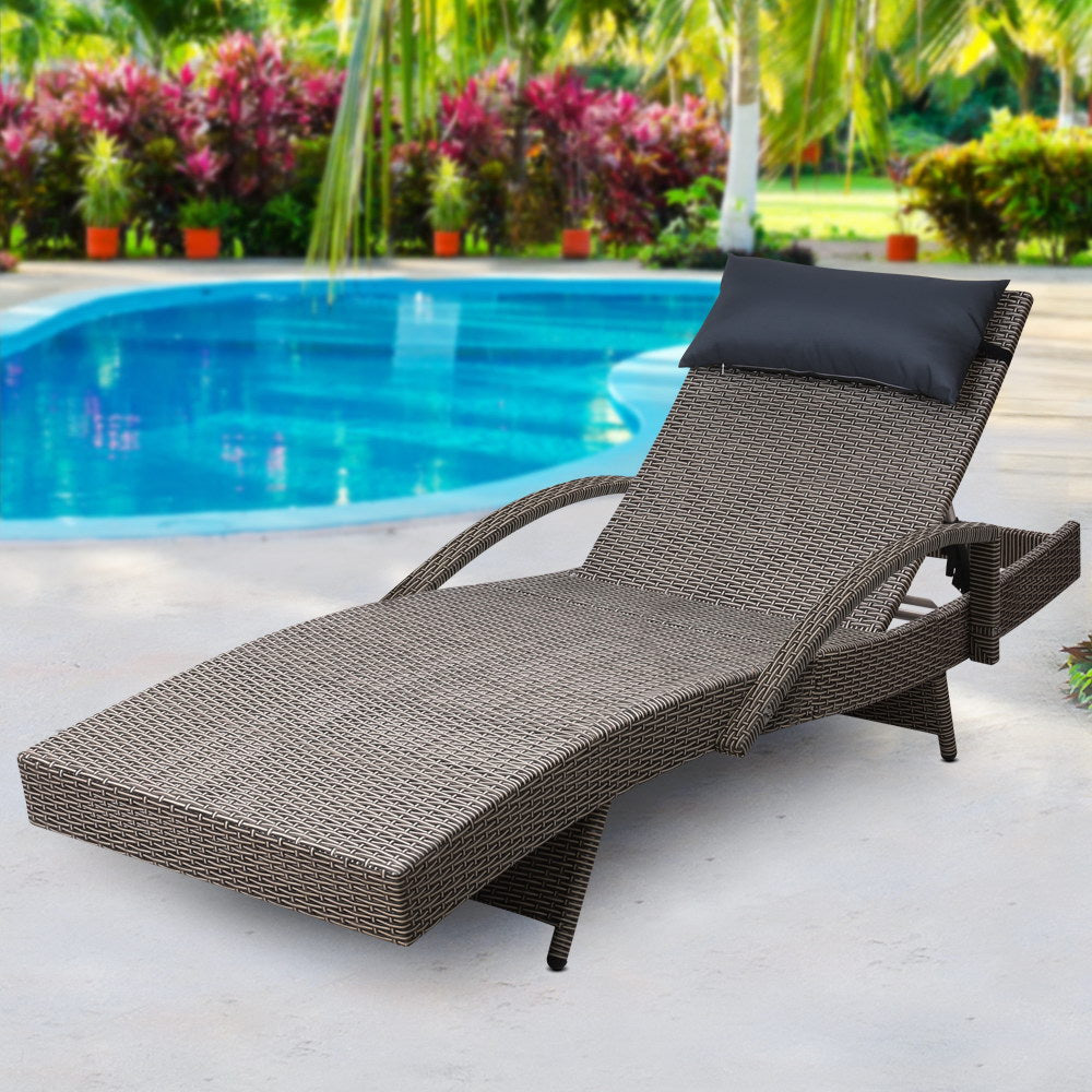 Outdoor Sun Lounge Furniture Day Bed Wicker Pillow Sofa Set