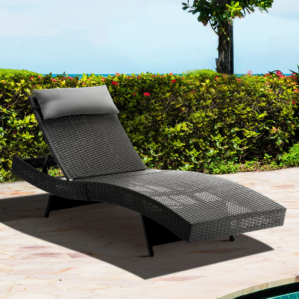 Outdoor Wicker Sun Lounge - Black