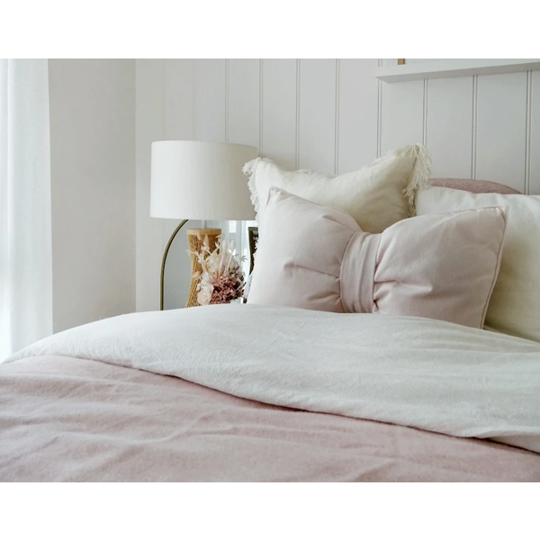 Kensington Throw - 10% Cashmere/ 90% Super Fine Merino Wool - Blush