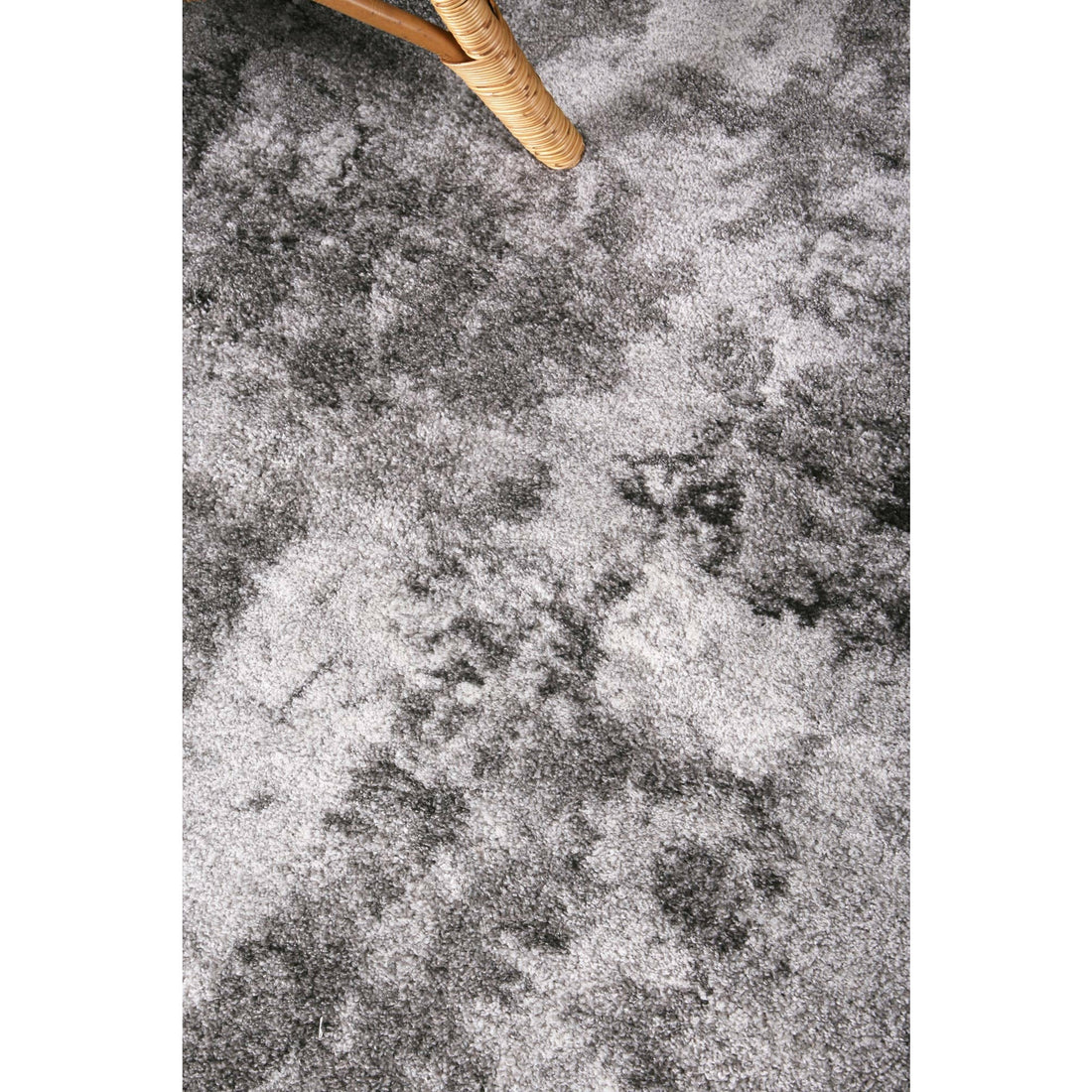 Yuzil White Grey Abstract Rug 120x170cm