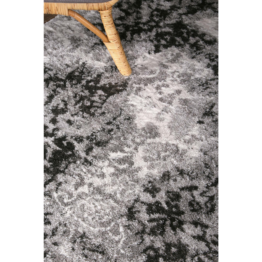 Yuzil Dark Grey Transitional Rug 280x380cm