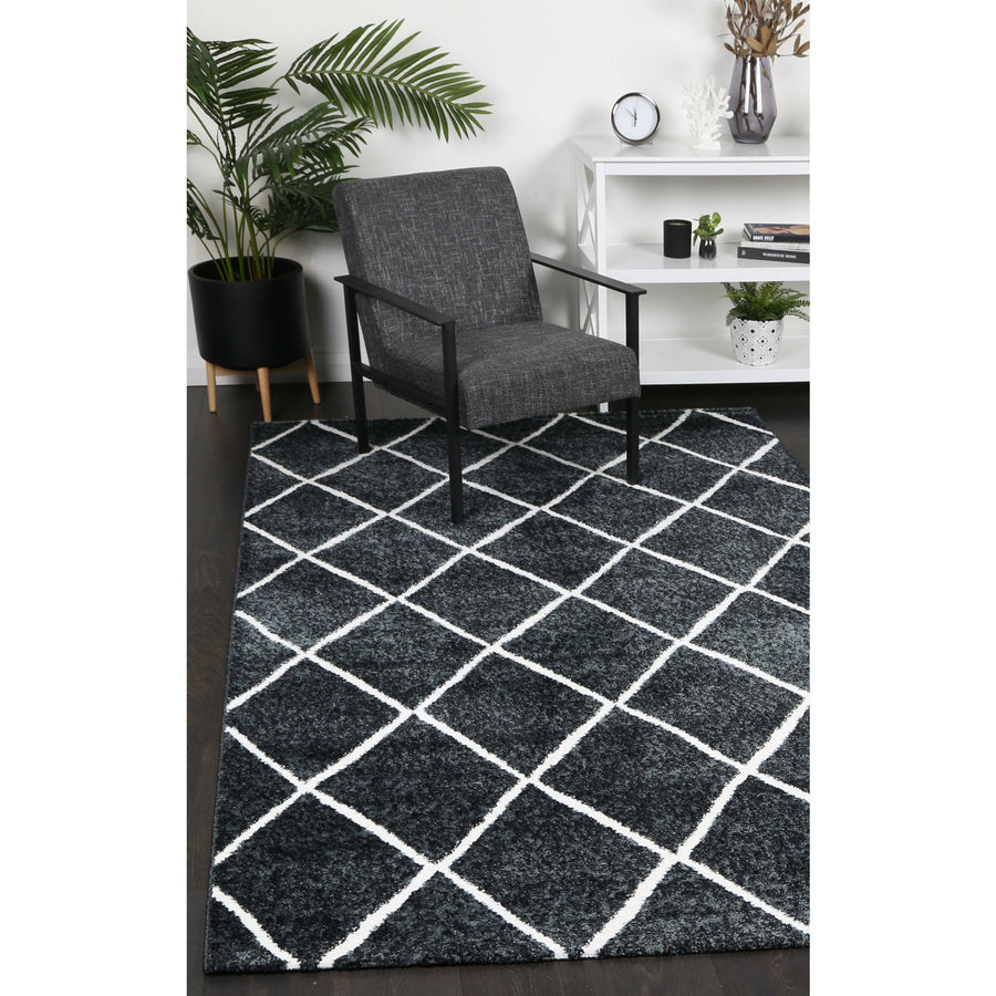 Windjana Diamond Charcoal Rug 160x230cm