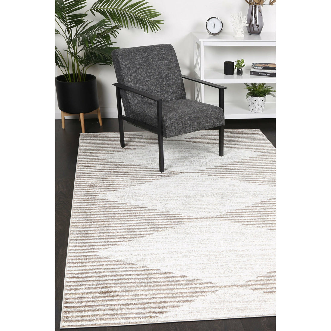 Windjana Abstract Diamond Latte Rug 160x230cm