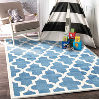 Piccolo Blue and White Lattice Pattern Kids Rug 133x133cm Round